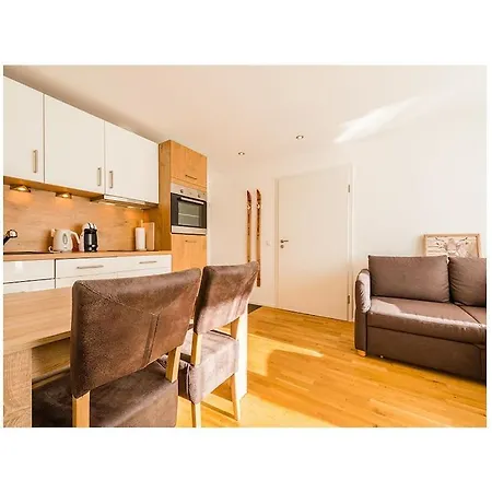 With 2 Bedrooms *